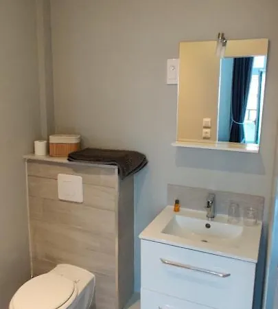 La 30 Bed & Breakfast