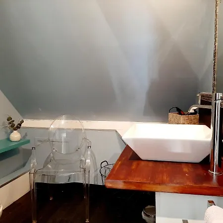 乐维拉30号酒店