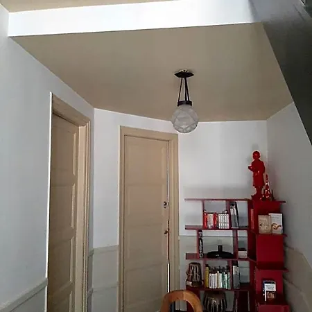 Panzió La 30